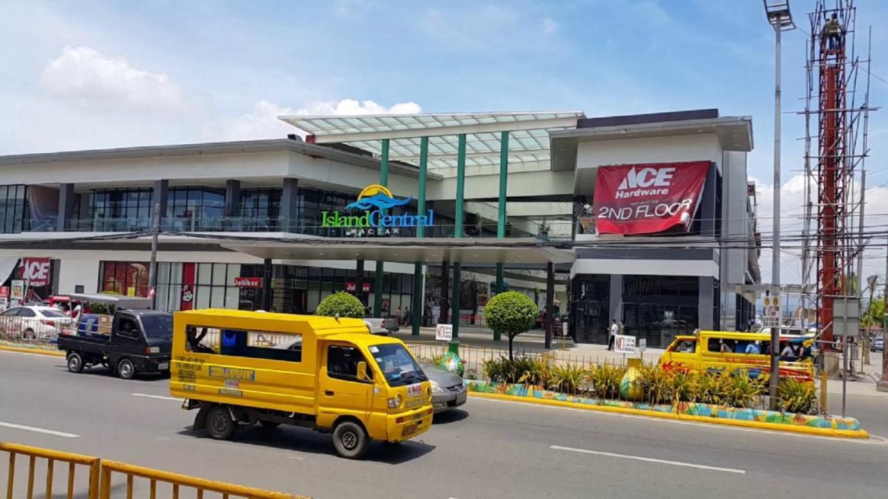 D522 Hostel At Kiener Hills - Near Cebu Airport マクタン エクステリア 写真